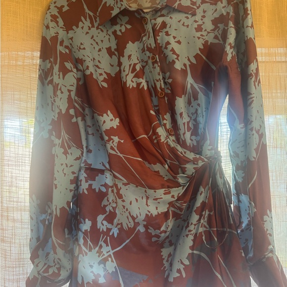 Tops - Floral Button-Up Blouse